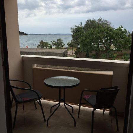 Guest House Punta Grzan Petrcane Bilik gambar