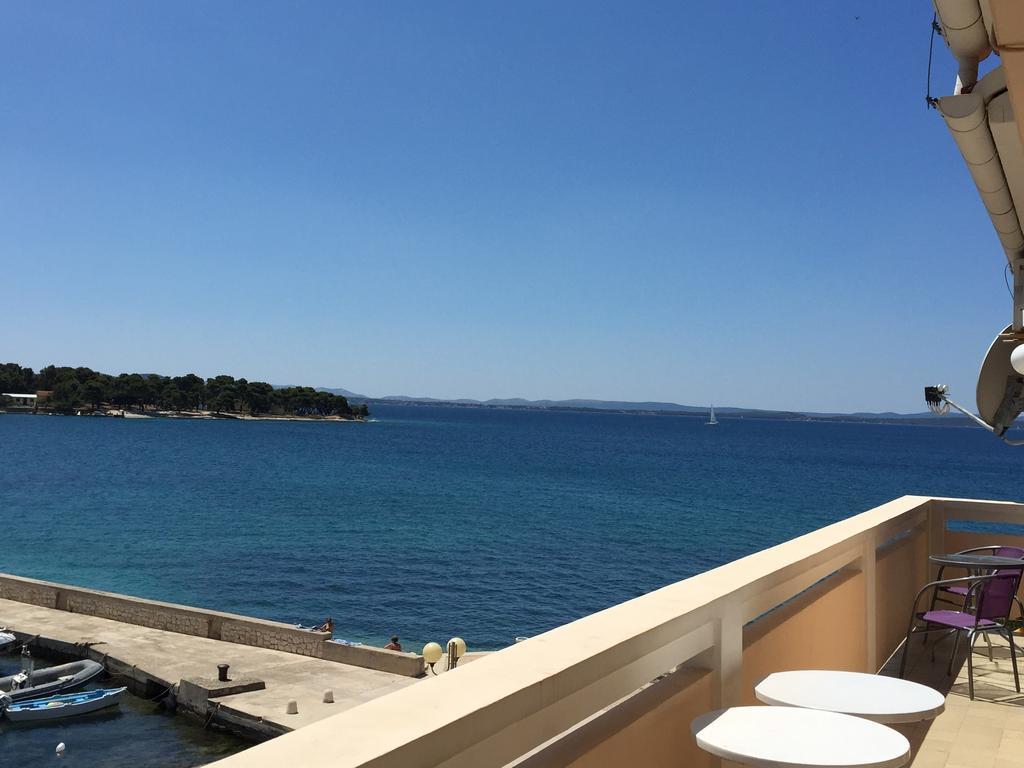 Guest House Punta Grzan Petrcane Luaran gambar