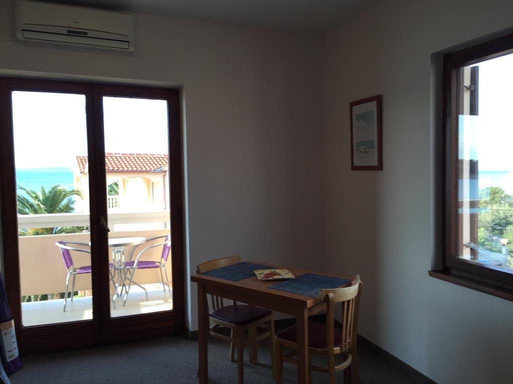 Guest House Punta Grzan Petrcane Bilik gambar
