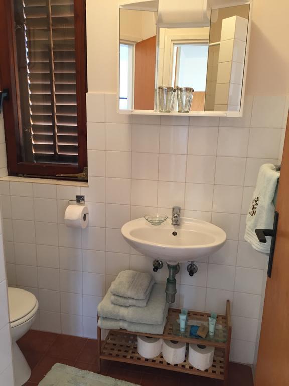 Guest House Punta Grzan Petrcane Bilik gambar